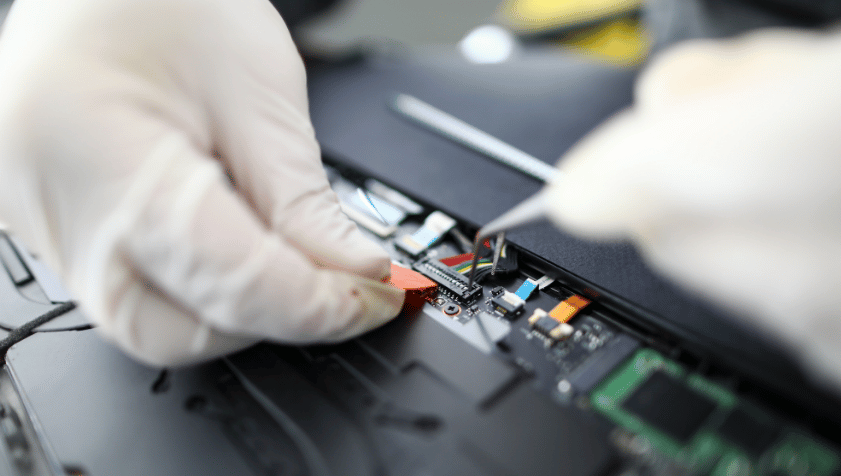 Laptop Mati Total Tidak Bisa Nyala Ini Solusi Servisnya